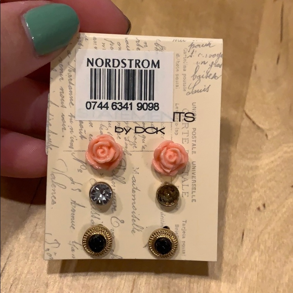 Earring bundle - Picture 4 of 10
